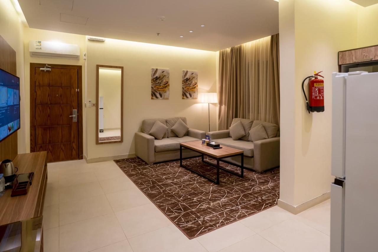 W Suites Hotel 艾卜哈 外观 照片