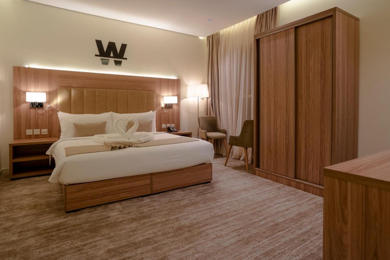 W Suites Hotel 艾卜哈 外观 照片