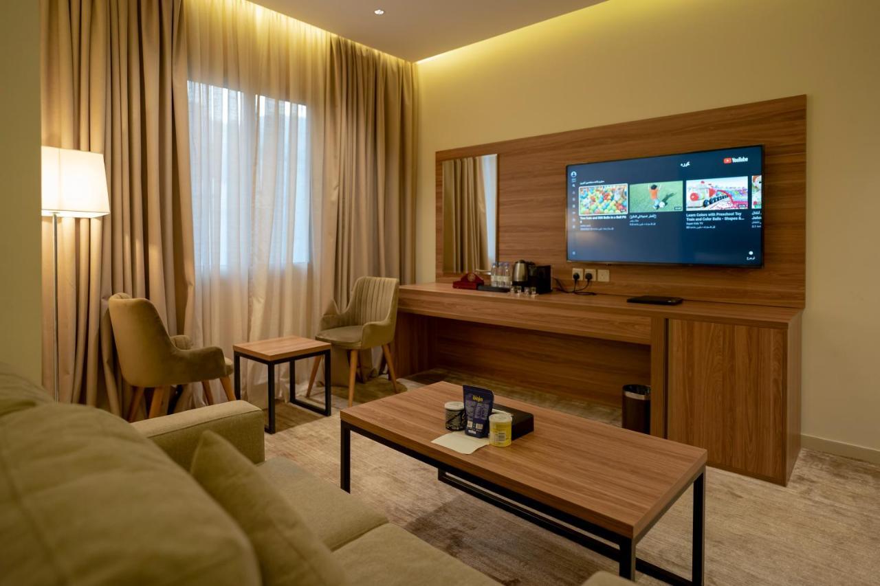 W Suites Hotel 艾卜哈 外观 照片