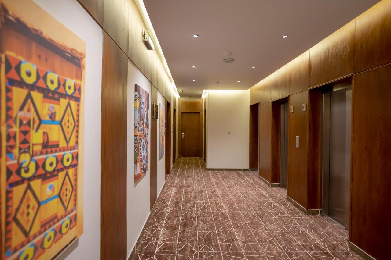W Suites Hotel 艾卜哈 外观 照片